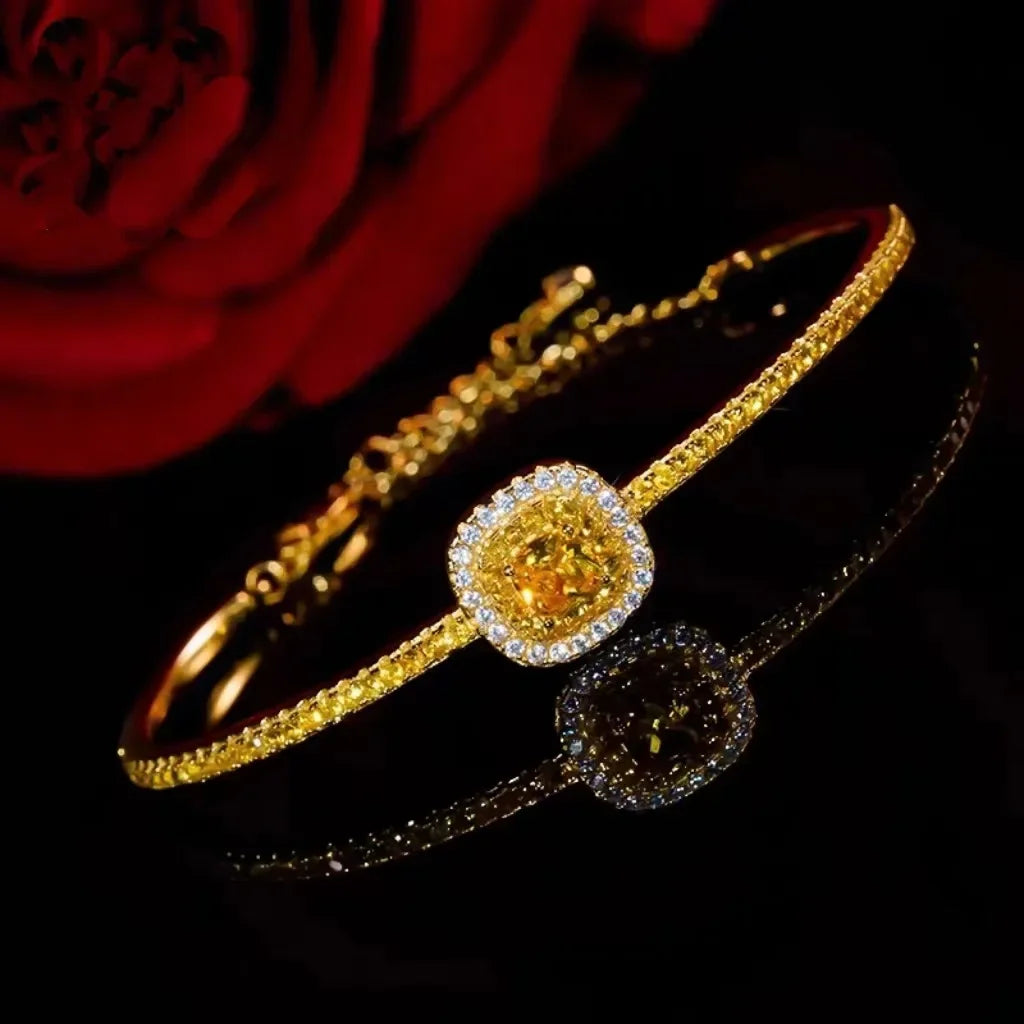 Bracelet en Or Jaune pour Femmes avec Diamants : Élégance et Luxe Intemporel